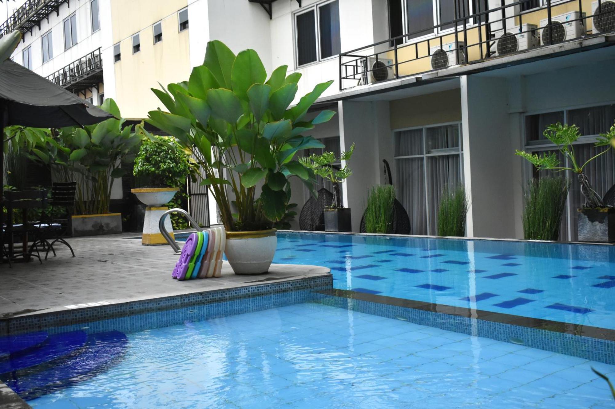 Abadi Hotel Malioboro Yogyakarta By Tritama Hospitality Ngoại thất bức ảnh
